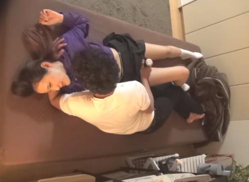 美人系お姉さんをナンパ師が連れ込みエチエチするプレイをそのまま隠し撮りしちゃっためちゃくちゃヤバいヤツ。。