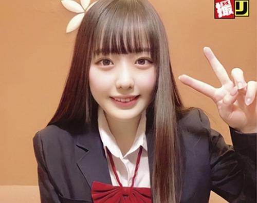 おじさんの臭いペ〇スをレロレロ舐めながら挿入促すエロい女子〇生のパパ活淫行激ヤバビッチでアヘアヘ言っちゃって