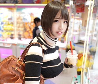 こここれは可愛い娘さんなのでキレイなアソコの膣奥までぶち込んで絶頂イクイクアクメビッチ。