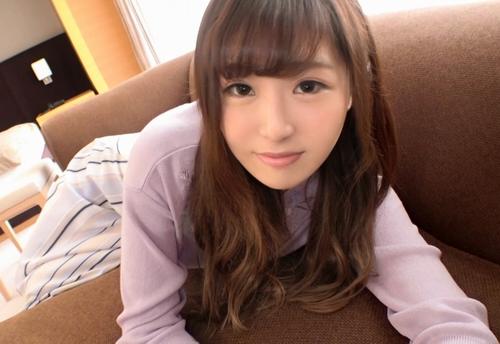 【ハメ撮り・お姉さん】なんと4年間もナマチンコを挿入していない美人お姉さんです！ッという事は半処女ですかぁ～？思いっきりやっちゃうよ～