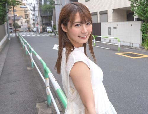 街でナンパ成功した（N）ちゃんを連れ込んでパーフェクトな（お●んこ）へ中だしで絶頂SEX