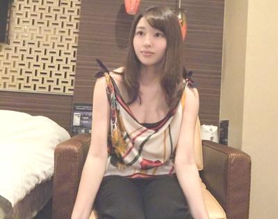 AV出演を応募してきた真面目そうなOLさんだけどエッチになればイクイク言いまくるエロ姉さん。