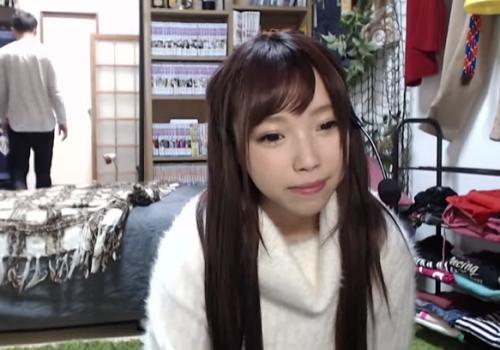 【ライブチャット・ギャル】連れ込まれた部屋でライブチャットしてしまう美人GALが脱いだ！ハメた！中だしされちゃった。