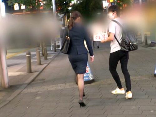 【OL・ナンパ】上司との接待飲食！こんなの毎週付き合っていたらノイローゼになっちゃうわ！可哀そうなOLナンパでパコパコ。