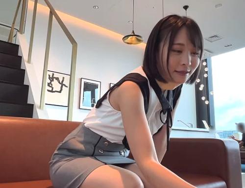 女子〇生が白いパンティー脱いでパコパコハメ撮りやっちゃたアヘアヘビッチ。