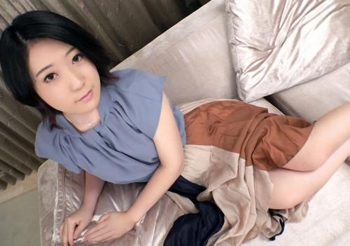 【初撮り・素人】ネットで応募してきた色白ぷにゅぷにゅおっぱいの美人お姉さんとハメ撮りパコパコぶち込みアクメ。