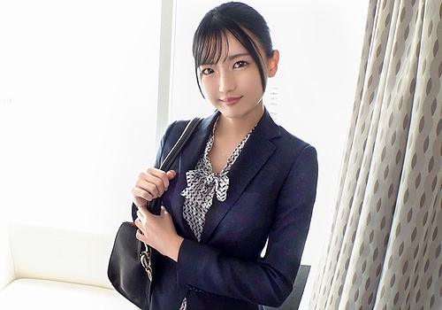 渋谷で見つけたキレイなOLさん！営業中にもかかわらずナンパ即ハメで逝かせちゃいます。