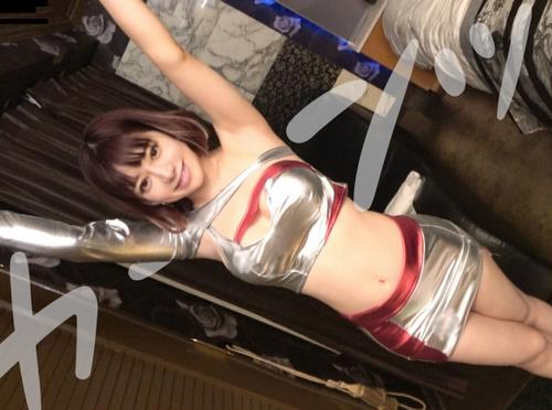 【ラウンドガール美女】キレイで可愛くてエロエロなお姉さん（のぞみ）ちゃんがリングのプラカードをペニスに持ち替えたら・・ｗ