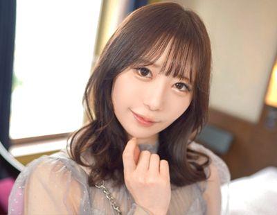 【素人・ハメ撮り】SEXはスポーツだと言う美人お姉さんがパコパコしながら腹筋を鍛えるのか？