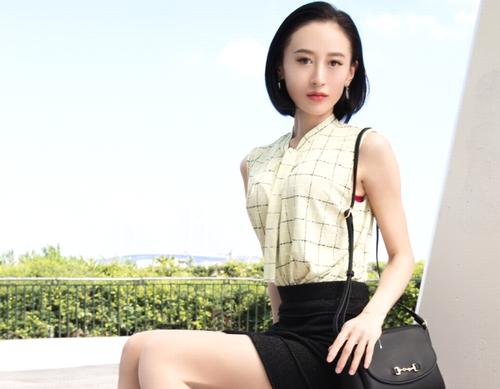 【キレイな奥さん】スレンダーで美乳の美人妻がなななんとハメ撮り出演してくれるって？ヌケル奥さんは最高。