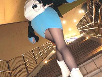 【素人・美人】黒いパンストの美脚お姉さんとハメ撮りパコパコマン毛みながらぶち込んで。