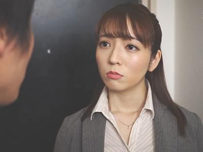 【小花のん】ズボラ過ぎる姉のおっぱいをモミモミするため家事手伝いをするスケベな弟。