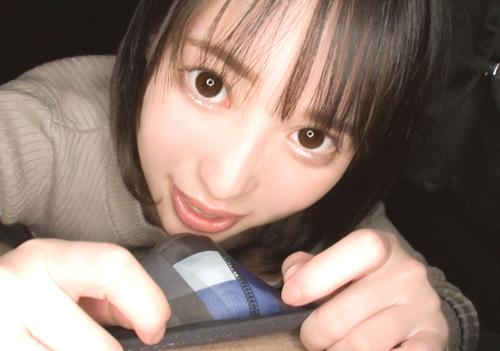 パチ〇コ屋でコーヒーワゴンサービスをしているエロカワお姉さん！ギャンブル狂から大人気のパコパコできるお姉さんだ。