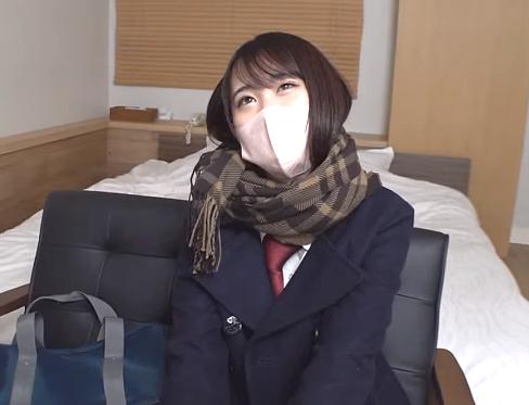 【素人・ハメ撮り】青森から上京してきた可愛いお姉さんとハメ撮りアヘアヘビッチ。