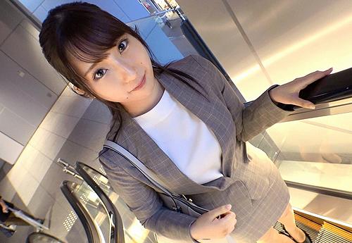【巨乳・OL】上司と不倫した事があるOLさんをナンパ！酔った勢いでハメてしまたなんてスケベなOLだね。
