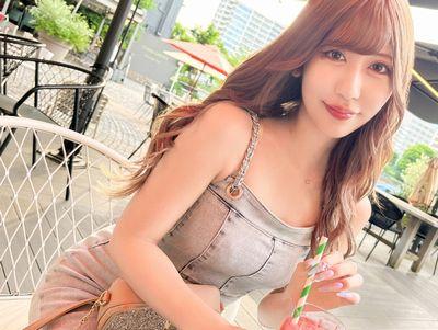 【ハメ撮り・SEX】渋谷の有名店で働く美人GALとハメ撮りパコパコ中だしプレイ。