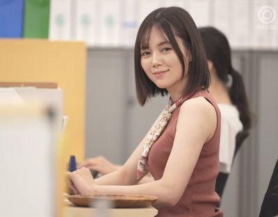 【涼森れむ】新人社員（れむ）と真面目な社長がホテルで浮気するエロパコセックスで淫乱ぶりを発揮するOL。