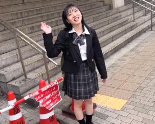 【ハメ撮り・JK】若いアソコへ僕の煮えたぎる珍子をぶち込んでピストンパコパコするとアヘアヘ言ってくれるJKさん。
