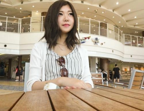 【初脱ぎ・人妻】旦那とSEXするより他人とパコパコやった方が気持ち良いからAV出ちゃうのょ。