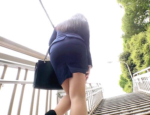 【パンスト・OL】激ヤバ激カワお姉さん登場でシコシコ度数MAXになったエロ情報がパンクするぐらいに盛り上がった日か。