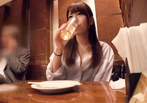 【ナンパ・連れ込み】サセコの臭いがプンプンするお姉さんをナンパして即ハメ開始！あああ～パコパコ。