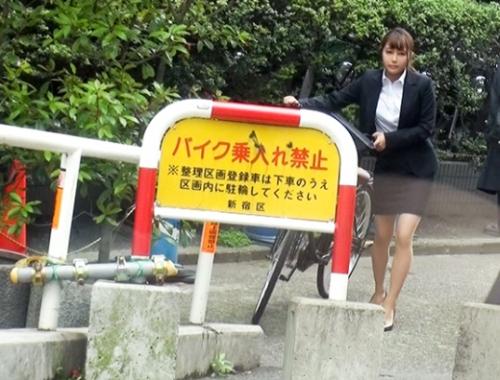 【パンスト・OL】営業のOLさんとハメ撮りパコパコ！職場へ押しかけ中だしまでヤッチちゃって怒られちゃうょ。