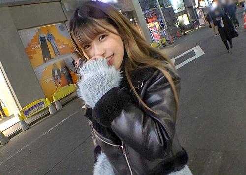 【ナンパ・初脱ぎ】スグヤレそうなお姉さんは見た目で判る！ターゲットは激カワお姉さんだ！・・早速ナンパしたら即ハメまでOKだって。
