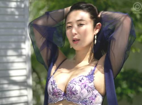【松岡すず】エロい爆乳お姉さんの秘密のピンク色したアソコがヌレ濡れまくる濃密孕ませアクメ。