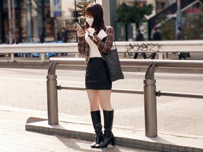 【素人・初脱ぎ】今回はアイドル級の美人お姉さんが「彼氏への当てつけ理由」で初脱ぎ挑戦します！