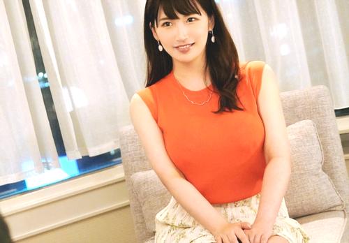 【女優のタマゴ】将来は女優になるため初脱ぎしちゃいます！一緒に抜きまくってくださいね。