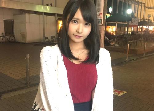 【素人・ナンパ】超可愛いお姉さんを見つけてナンパ実行！口八丁でナンパしたお姉さんとハメ撮りSEX中だしビッチ。