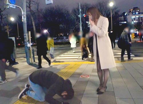 【シロウト・ナンパ】街歩くお姉さんをナンパ口説きながらホテルへ連れ込みパンストSEXで中だしやっちゃった！
