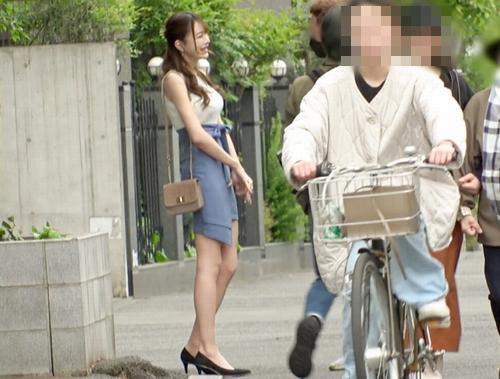 【美脚・ナンパ】代官山で見つけた結婚式帰りの美脚お姉さんをナンパしたらめちゃくちゃエロかったスレンダー美脚。