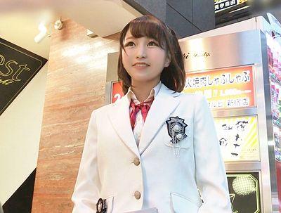 【アイドル・個人撮影】街で見つけた可愛い地下アイドル（アンナ）ちゃんを連れ込んで着衣のままでハメ撮りパコビッチ。