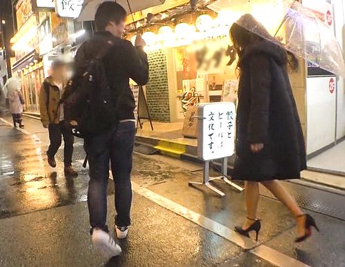 【キャバ嬢・ナンパ】スレンダー美脚のキャバ嬢をナンパして仕事が終わったっらハメ撮り計画。