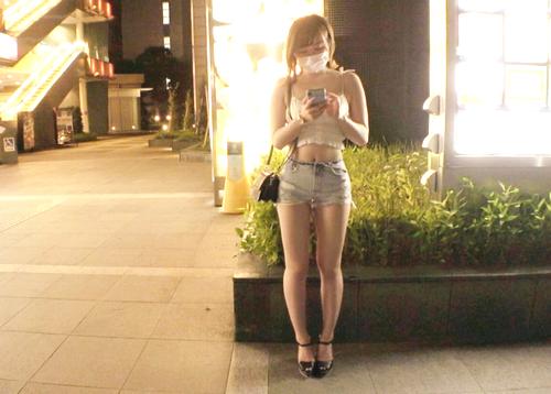 【待ち合わせ・ハメ撮り】ハメ撮り企画で待ち合わせ場所には目を疑う様なエッチにお姉さんがたたずんでいた♡