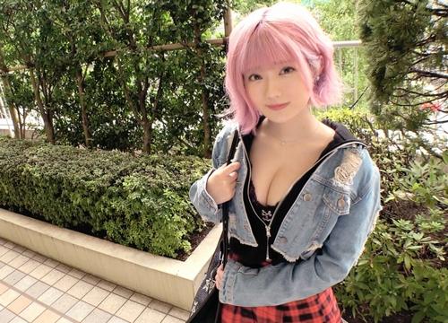 【ハメ撮り・素人】厚底ブーツの小柄お姉さんをナンパして肉厚ペニスを挿入してあげてょ♡