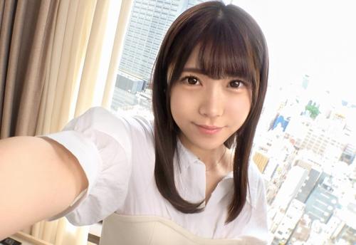【美乳・素人】S級素人お姉さんと初脱ぎパコパコ！だれにも負けないぐらいにデラべっぴん。