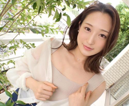 【S級美人】今まで何でも経験したことある美人お姉さは活発的なアソコの持ち主だったエロビッチ。