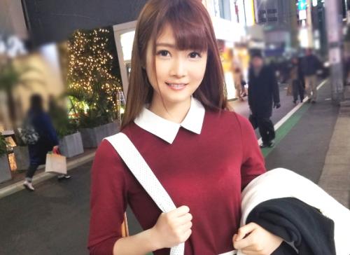 【初撮り女子】某所の駅前でSSS級お姉さんを見つけてアタックナンパ！そのままハメ撮り迄速攻でやり遂げるエロス。