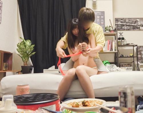 【人妻・連れ込み】タコパーティーをエサにナンパした若妻さんとハメ撮り不倫パコパコビッチ。