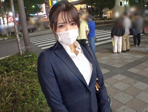 【OL・ハメ撮り】クソ面白くない上司との飲み会に付き合わせられるOLさん達！ヤッパ若い男とSEX目的の飲み会が楽しいワ♡
