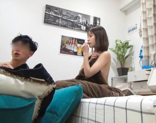 ナンパ師からヤリ部屋へと連れ込まれたお姉さん！隠しカメラで盗撮された中だしパコの一部始終がヤバかった。
