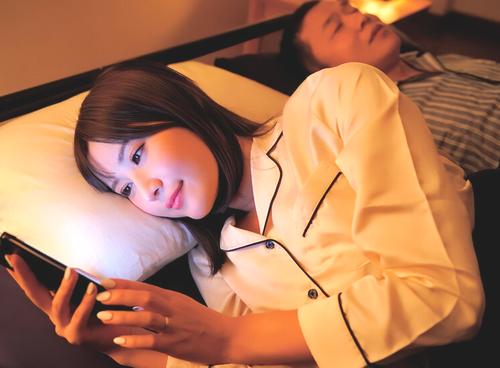 【浮気する妻】僕が居ない時に浮気しているんじゃないだろうか？って思われる奥さんは高確率で浮気しちゃってる説。