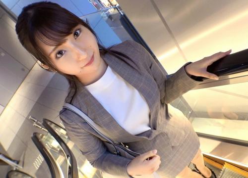 【街頭ナンパ・OL】新卒OLのエチエチな出来事を聞き出すエッチなインタビューで上司と寝た美人OL発見。