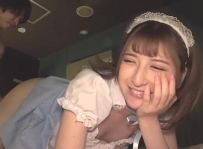 人気のコンセプトカフェで働く可愛いお姉さんのフェラチオペロペロ！ハメ撮りしながら何発も中だし絶頂イクイクアクメ。