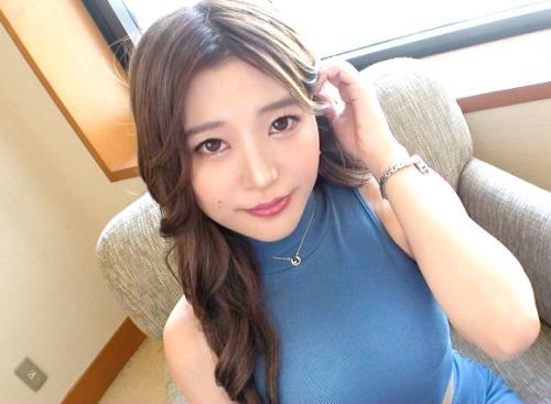 ●浜で見つけた美人エロのお姉さんを速攻ナンパ！恋人の雰囲気作りでスキンシップしながらハメ撮りビッチに中だしアクメ。