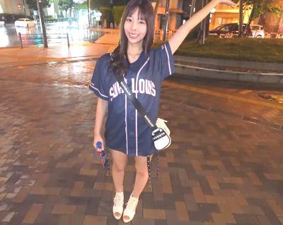【素人・ハメ撮り】野球の観戦が好きな女子●生と楽しいH付デートで僕のバットはビンビンにフル勃起しちゃって。