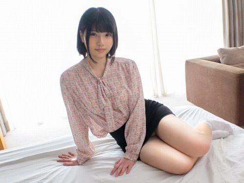 【女子大生】色白JDのパイパイお姉さんとハメ撮り！白い靴下が純白純情を表します。