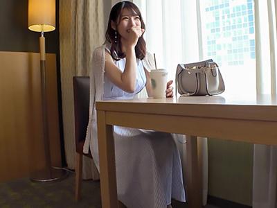 【素人ナンパ】ネット番組のインタビューのフリしてナンパしたお姉さんをホテルに連れ込み膣奥ガン突きｗｗｗ
